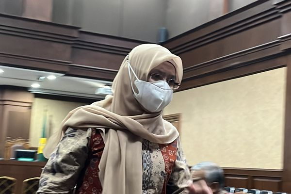 KPK Ingatkan Perempuan Teman Dekat Gazalba Saleh untuk