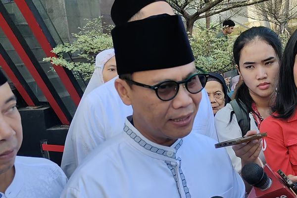 Politisi PDI-P Sebut “Reshuffle” Menteri Hak Presiden Jokowi,